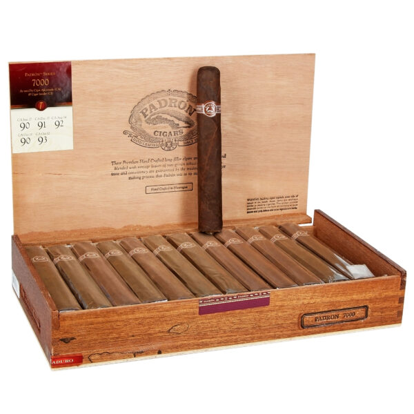 PADRON SERIES 7000 MADURO